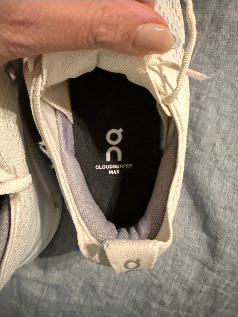 On Cloud Cloudsurfer Max White/Light Blue/Pink - Size 11 - Picture 8 of 8